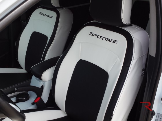 schwarz /weiße Sitzbezüge - Sonderanfertigung