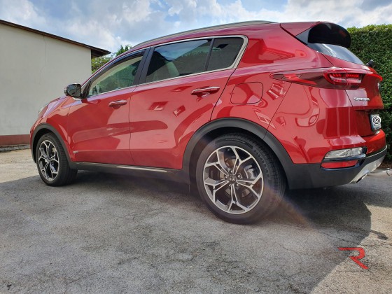 Erste Bilder nachdem ich den Sporty von der Keramit Versiegelung abgeholt habe, ich finde ist gut geworden.